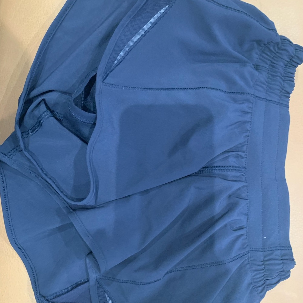 LULULEMON HOTTY HOT SHORTS YAS